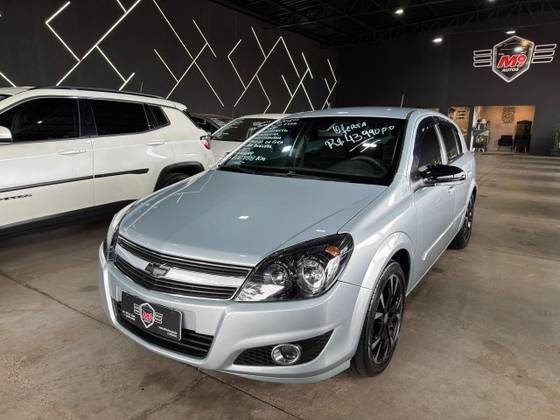 CHEVROLET VECTRA 2.0 MPFI GT HATCH 8V FLEX 4P MANUAL CHEVROLET VECTRA 2.0 MPFI GT HATCH 8V FLEX 4P MANUAL
